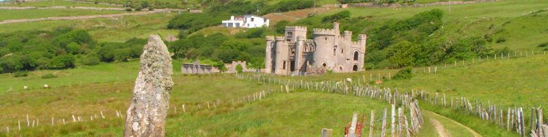 http://www.curso-escolar-en-el-extranjero.es/wp-content/uploads/2018/07/Irlande-Co-Galway-Clifden-Menhir-et-Chateau_ok-800x200.jpg